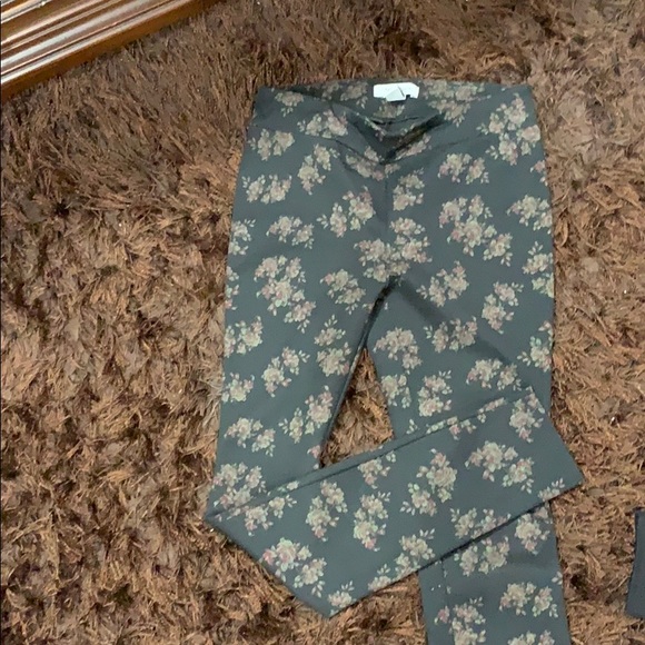 Leggings - Picture 3 of 3